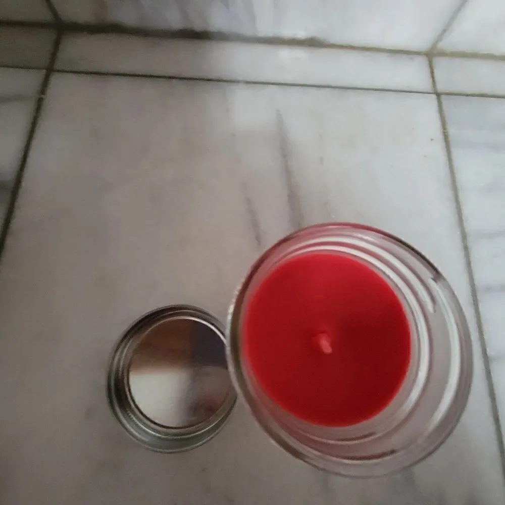 Bath & Body Works Vintage Garden Strawberry Mason 6 OZ Jar Candle RARE